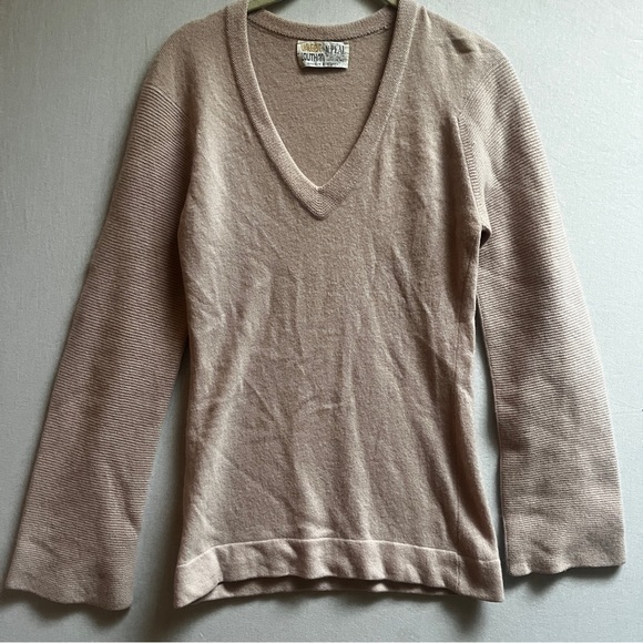 Valerie Louthan Sweaters - Vintage Valerie Louthan 100% Cashmere V- Neck Sweater big sleeves Sz S